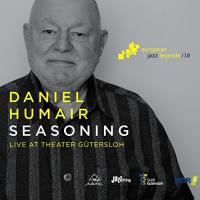 Seasoning : Live at Theater Gütersloh / Daniel Humair, batt. | Humair, Daniel (1938-) - batteur, peintre. Interprète