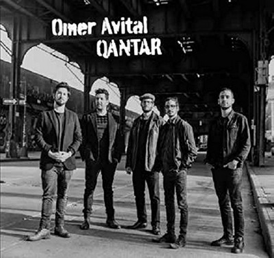 Qantar Omer Avital, contrebasse Ofri Nehemya, batterie Eden Ladin, piano Alexander Levin, Asaf Yuria, saxophone ténor
