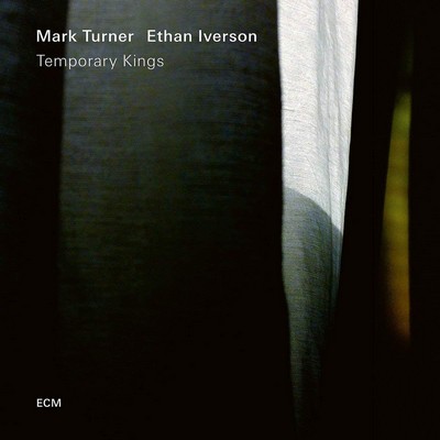 Temporary kings Mark Turner, Ethan Iverson, saxo. ténor